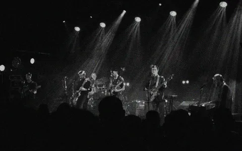 Sunturns or Why We Need More Christmas Bands